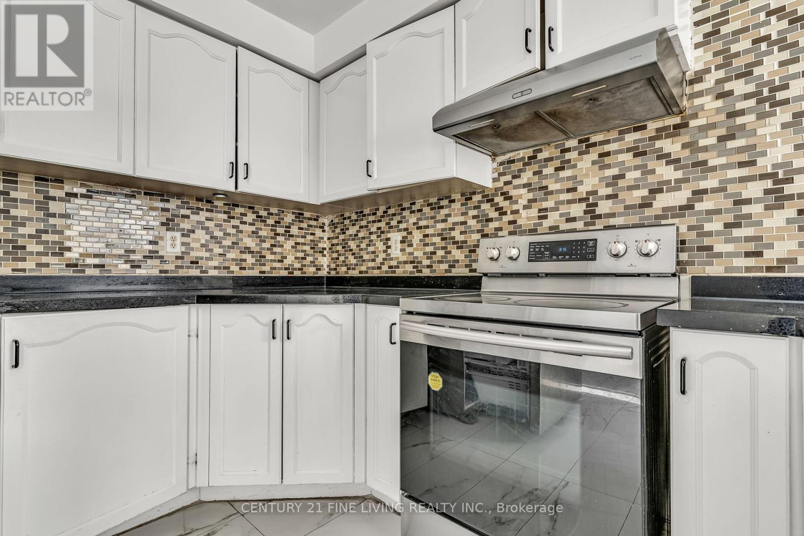 53 Pressed Brick Drive, Brampton, Ontario  L6V 4K3 - Photo 11 - W11994297