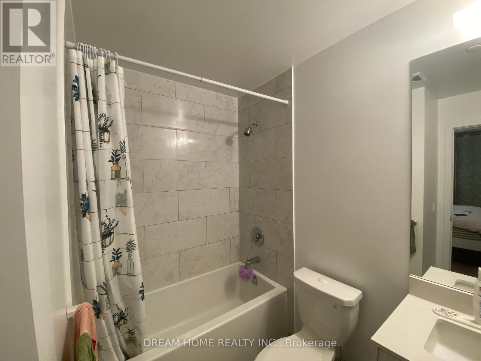 Property at 609 - 32 FOREST MANOR ROAD image 5