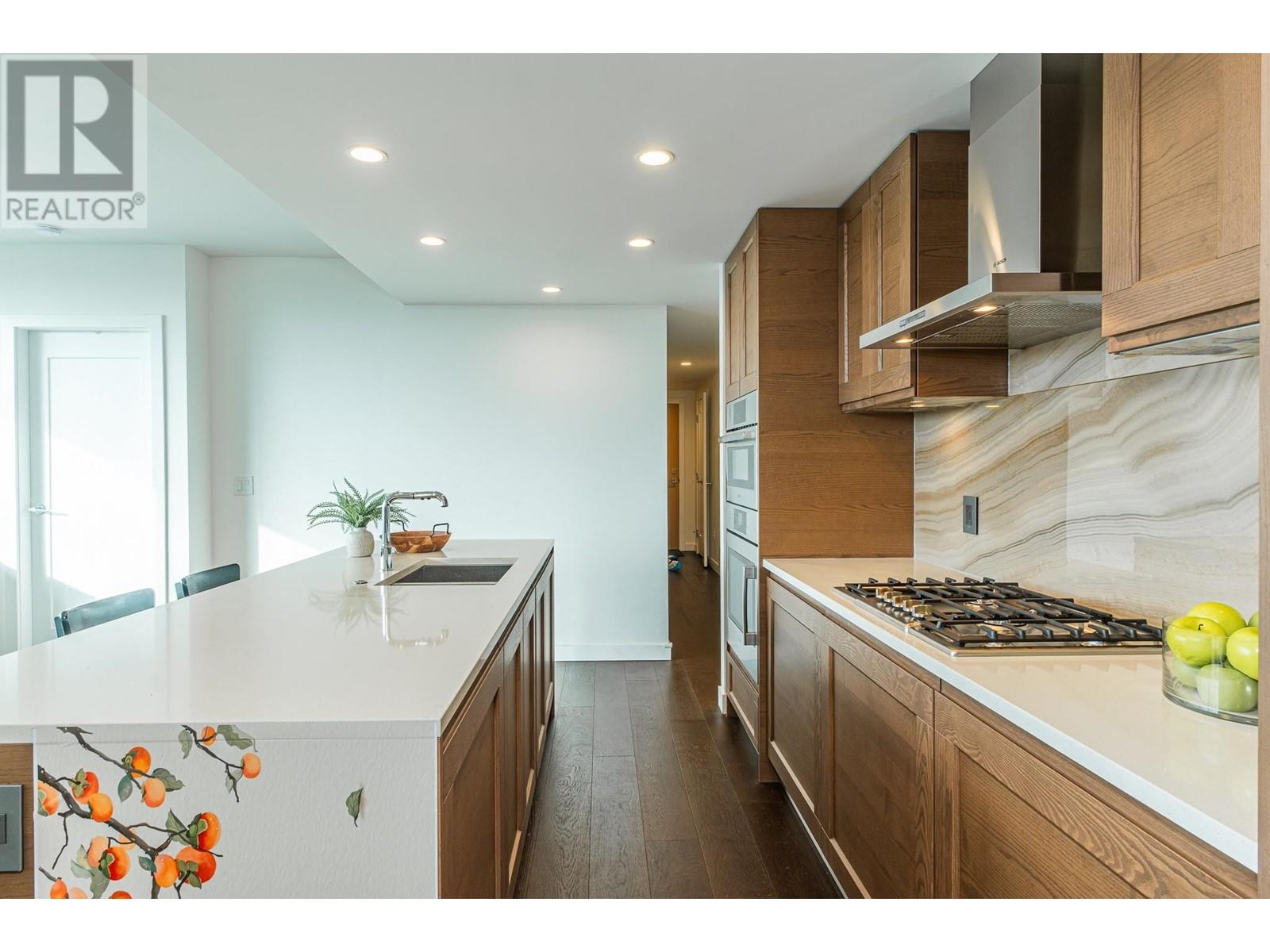 Listing Picture 9 of 25 : 609 5629 BIRNEY AVENUE, Vancouver / 溫哥華 - 魯藝地產 Yvonne Lu Group - MLS Medallion Club Member