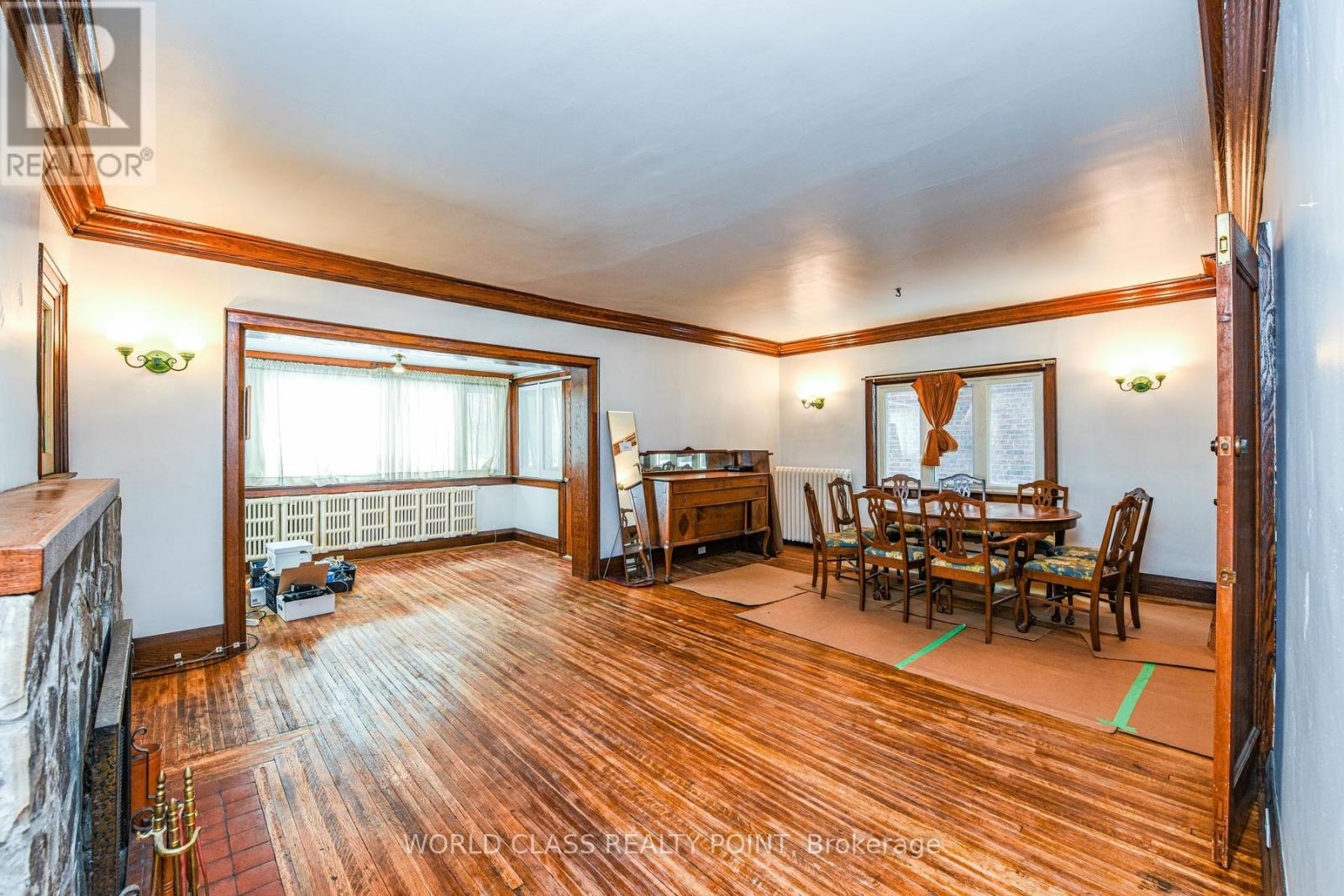 Property at 18 GLENDALE AVENUE image 3