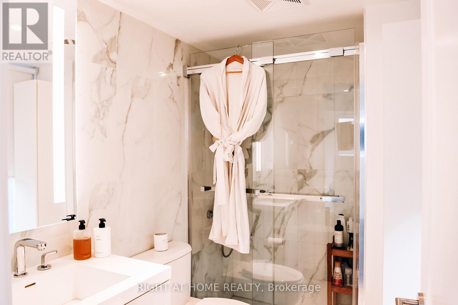 1502 - 575 Bloor Street E, Toronto, Ontario  M4W 0B2 - Photo 10 - C11994548