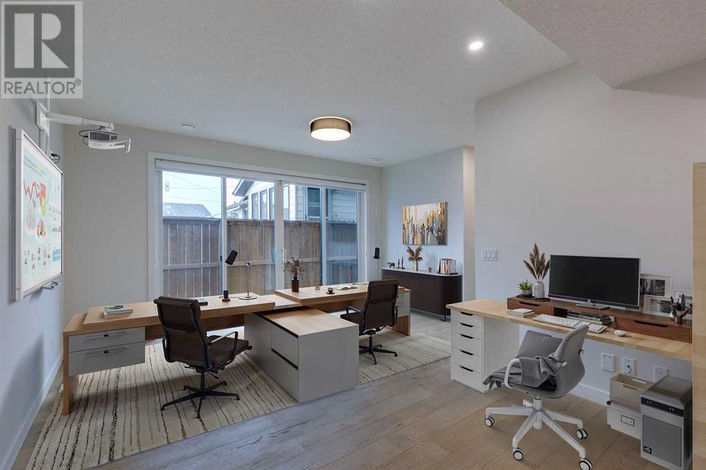 Property at 941 38 Street SW image 4