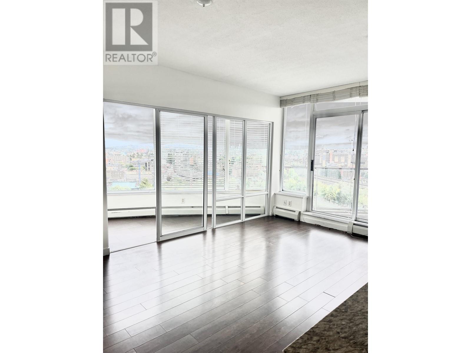 2208 58 Keefer Place, Vancouver, British Columbia  V6B 0B8 - Photo 10 - R2945425