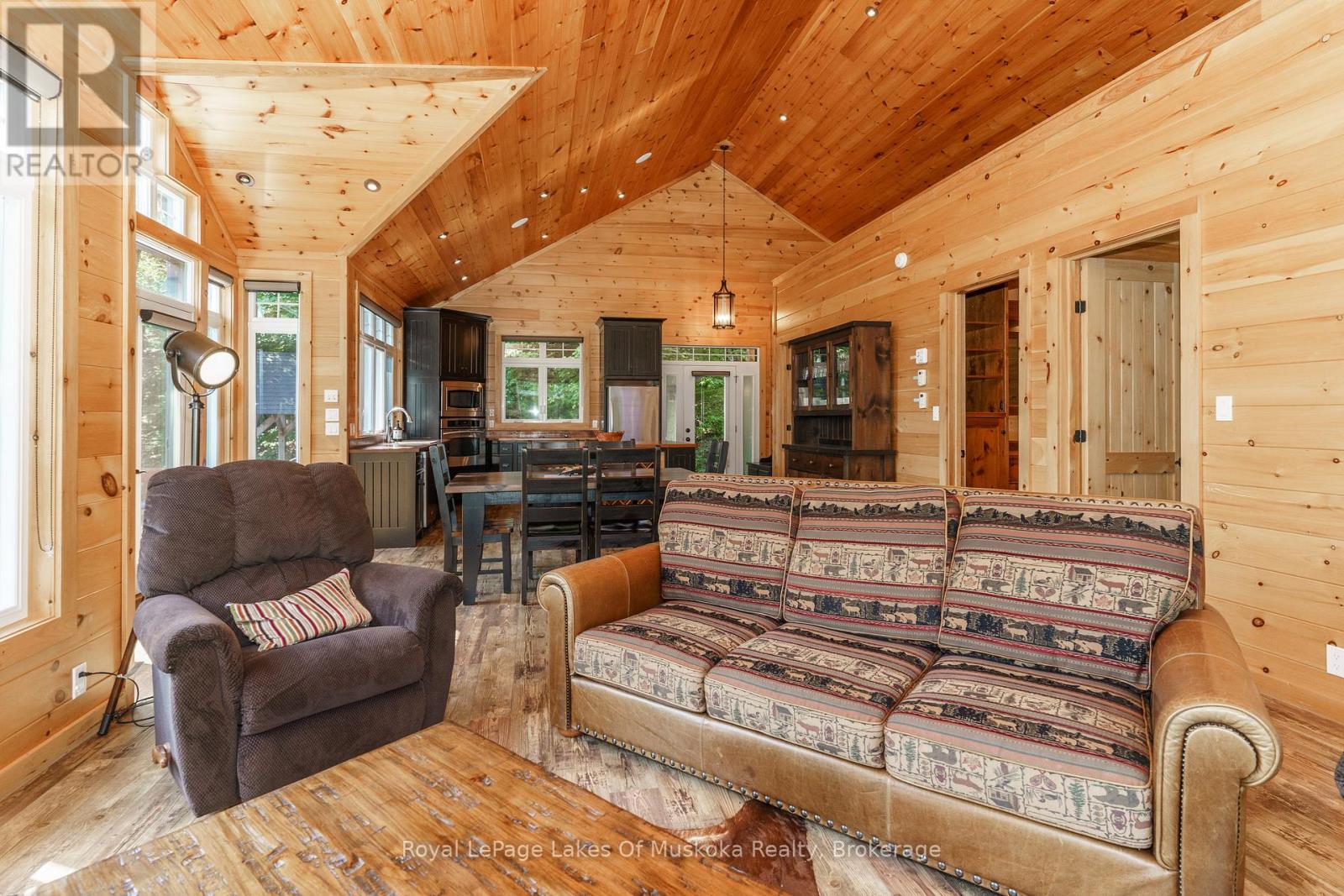 195 Charlies Lane, Huntsville, Ontario  P0B 1M0 - Photo 9 - X11994579