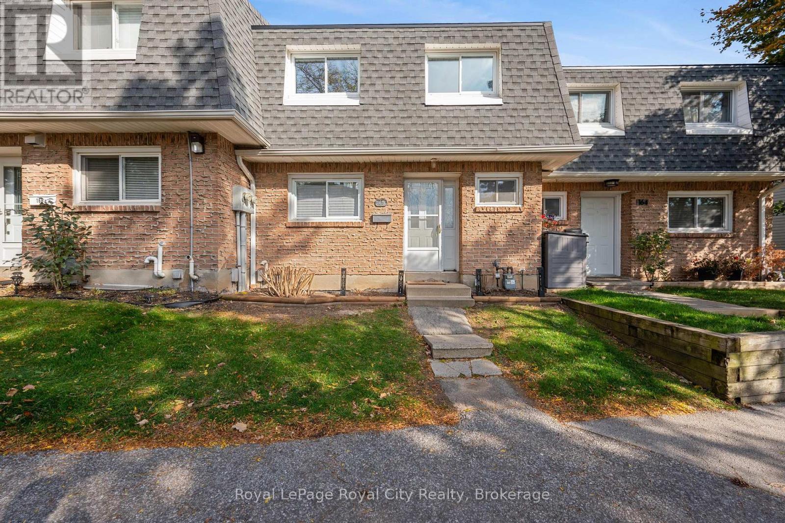 Property at 165 - 2050 UPPER MIDDLE ROAD image 3