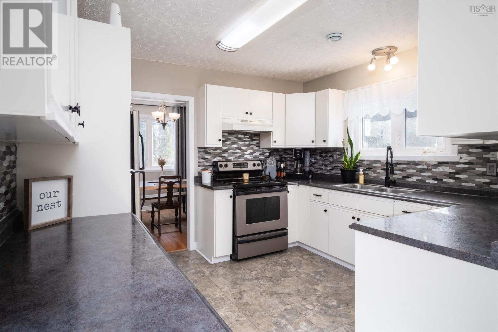 27 Summit Drive, Port Hawkesbury, Nova Scotia  B9A 3A1 - Photo 17 - 202503417