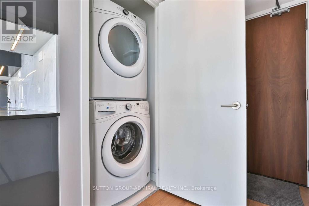 512 - 115 Mcmahon Drive, Toronto, Ontario  M2K 2X9 - Photo 15 - C11994581