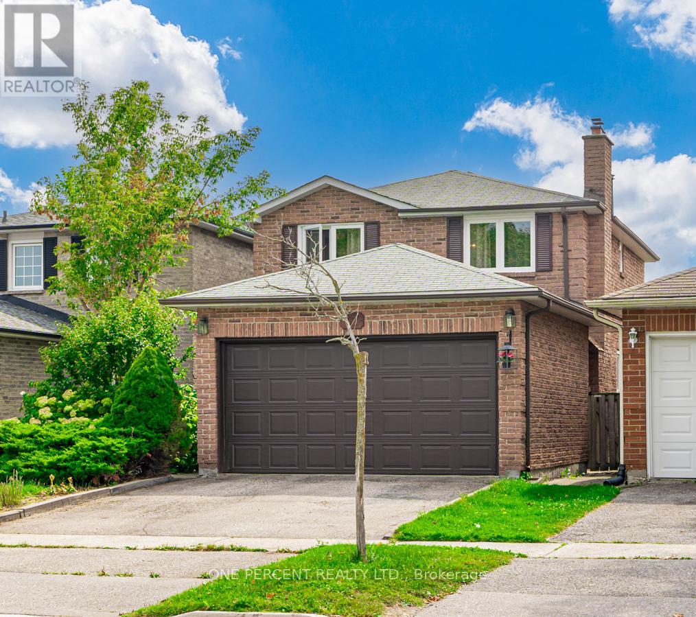 47 Don Head Village Boulevard, Richmond Hill, Ontario  L4C 7M7 - Photo 2 - N11994577