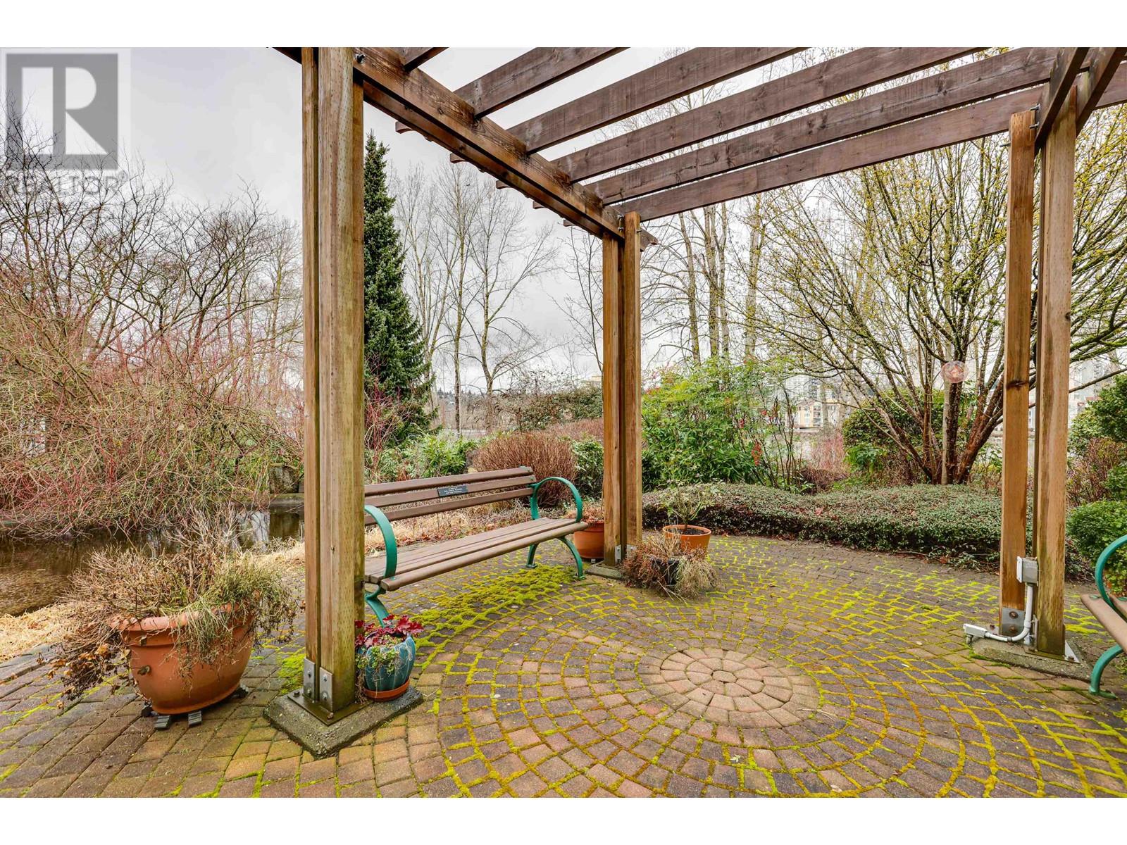 208 83 Star Crescent, New Westminster, British Columbia  V3M 6X8 - Photo 36 - R2969095