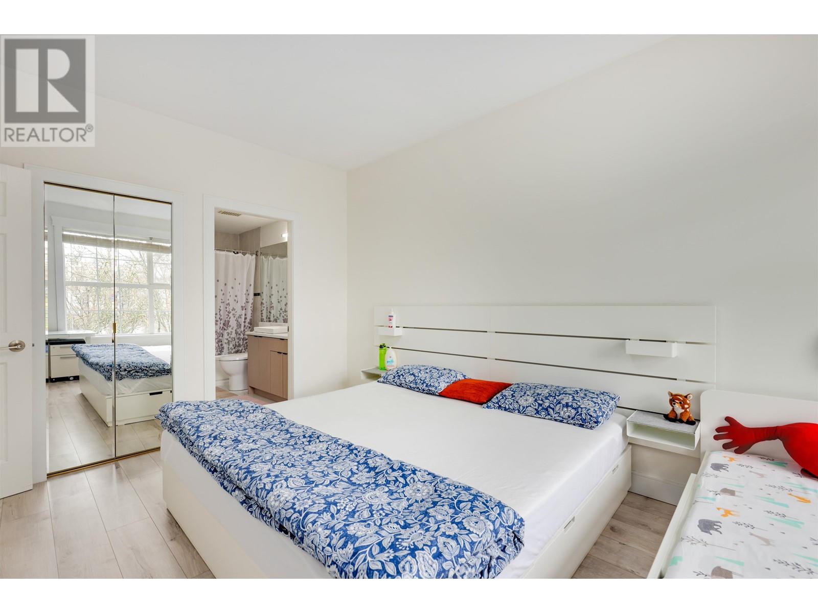 208 83 Star Crescent, New Westminster, British Columbia  V3M 6X8 - Photo 24 - R2969095