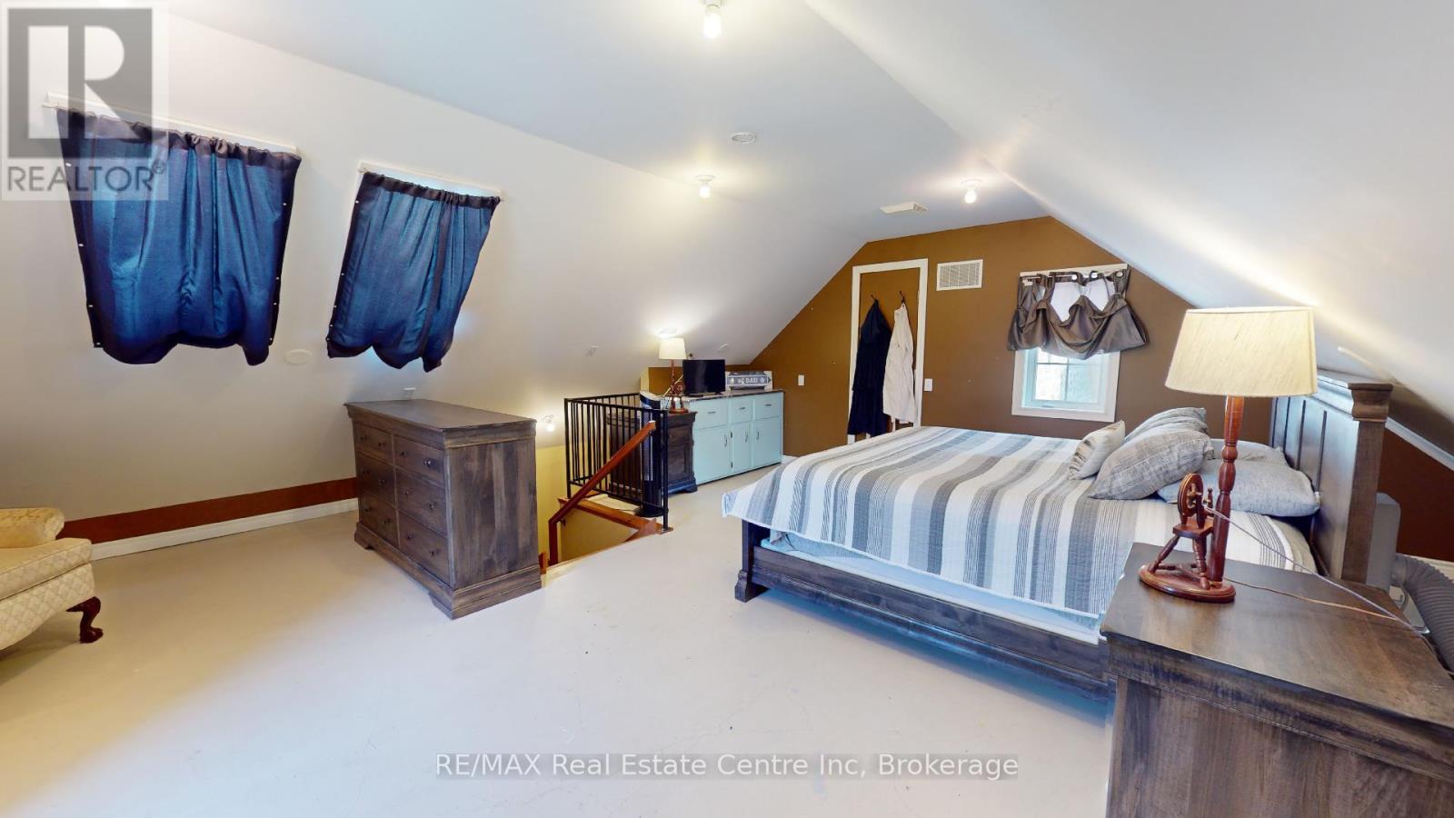 37 Dirstien Street S, Brockton, Ontario  N0G 1S0 - Photo 15 - X11994629