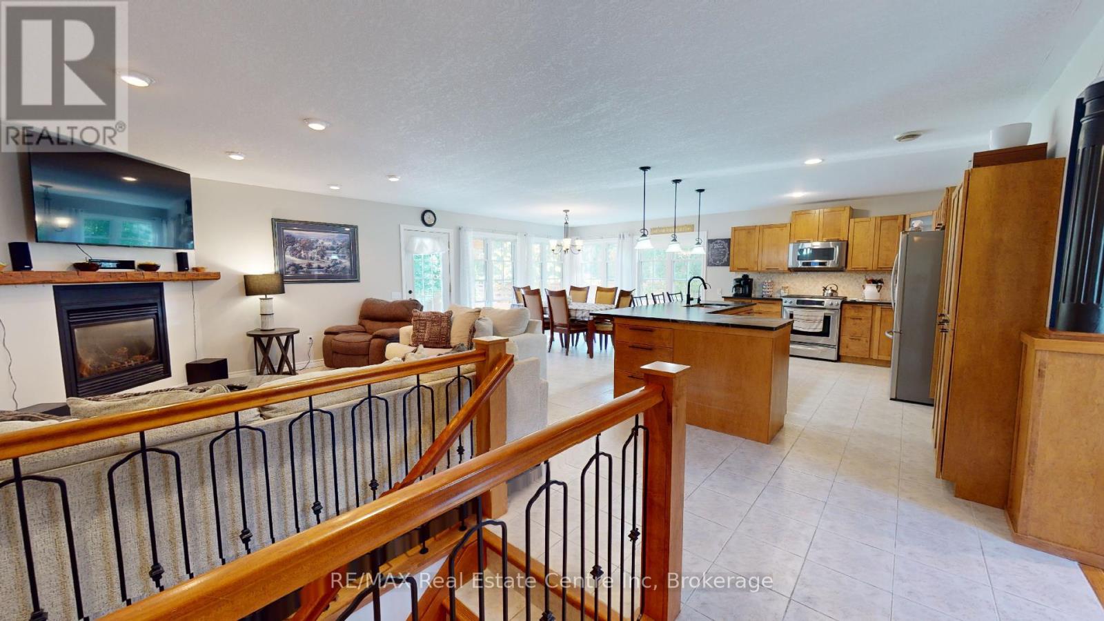 37 Dirstien Street S, Brockton, Ontario  N0G 1S0 - Photo 9 - X11994629