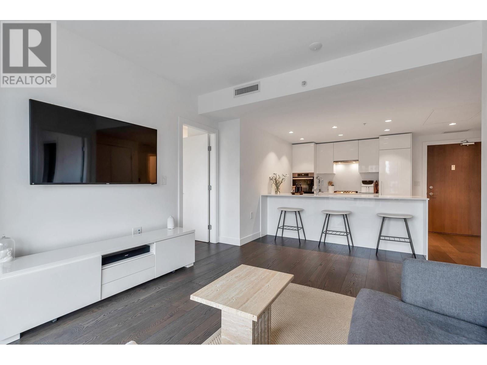 Listing Picture 4 of 40 : 607 5766 GILBERT ROAD, Richmond / 烈治文 - 魯藝地產 Yvonne Lu Group - MLS Medallion Club Member