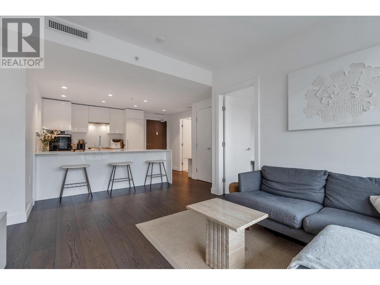 Listing Picture 6 of 40 : 607 5766 GILBERT ROAD, Richmond / 烈治文 - 魯藝地產 Yvonne Lu Group - MLS Medallion Club Member