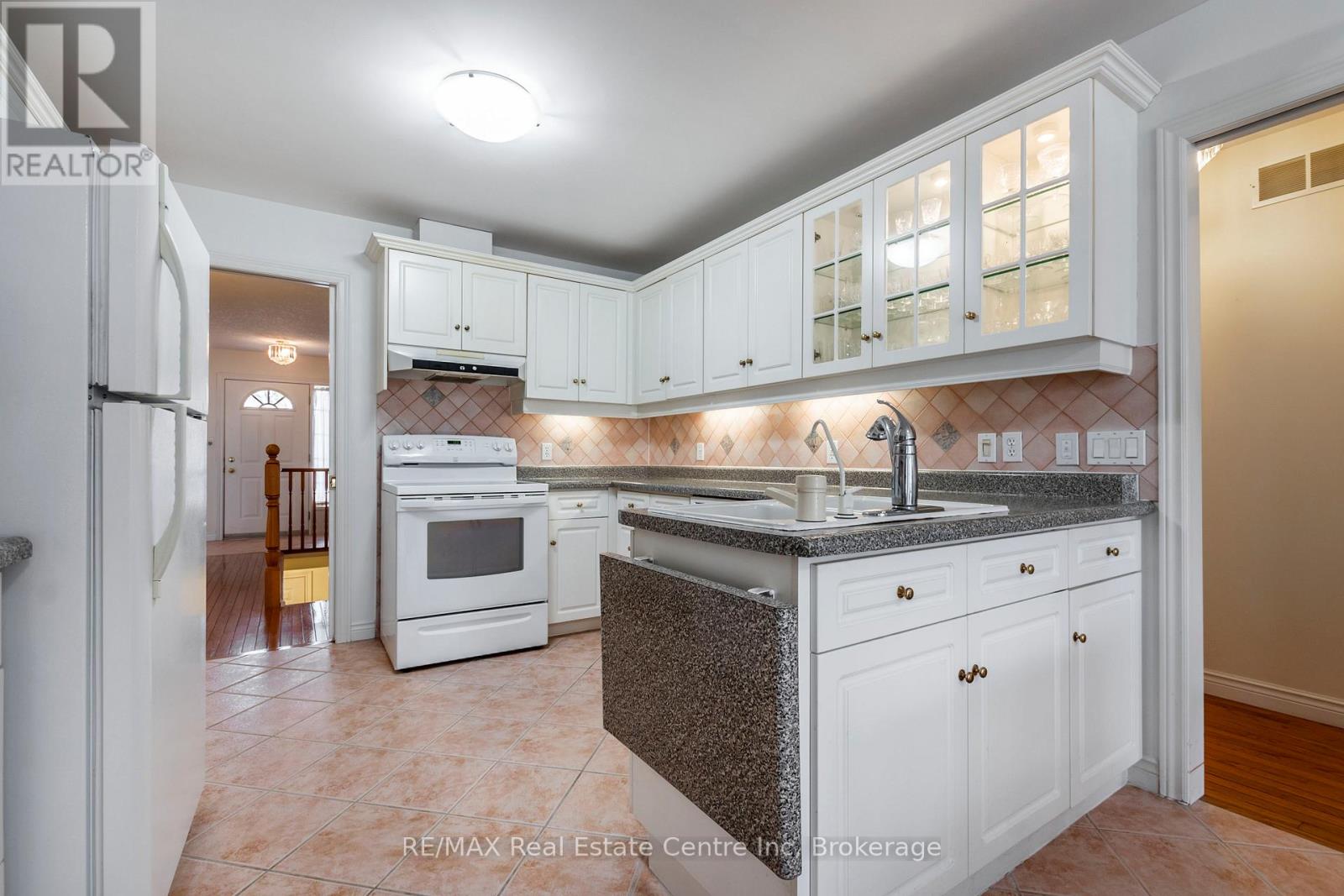 82 White Pine Way, Guelph, Ontario  N1G 4X7 - Photo 19 - X11994650