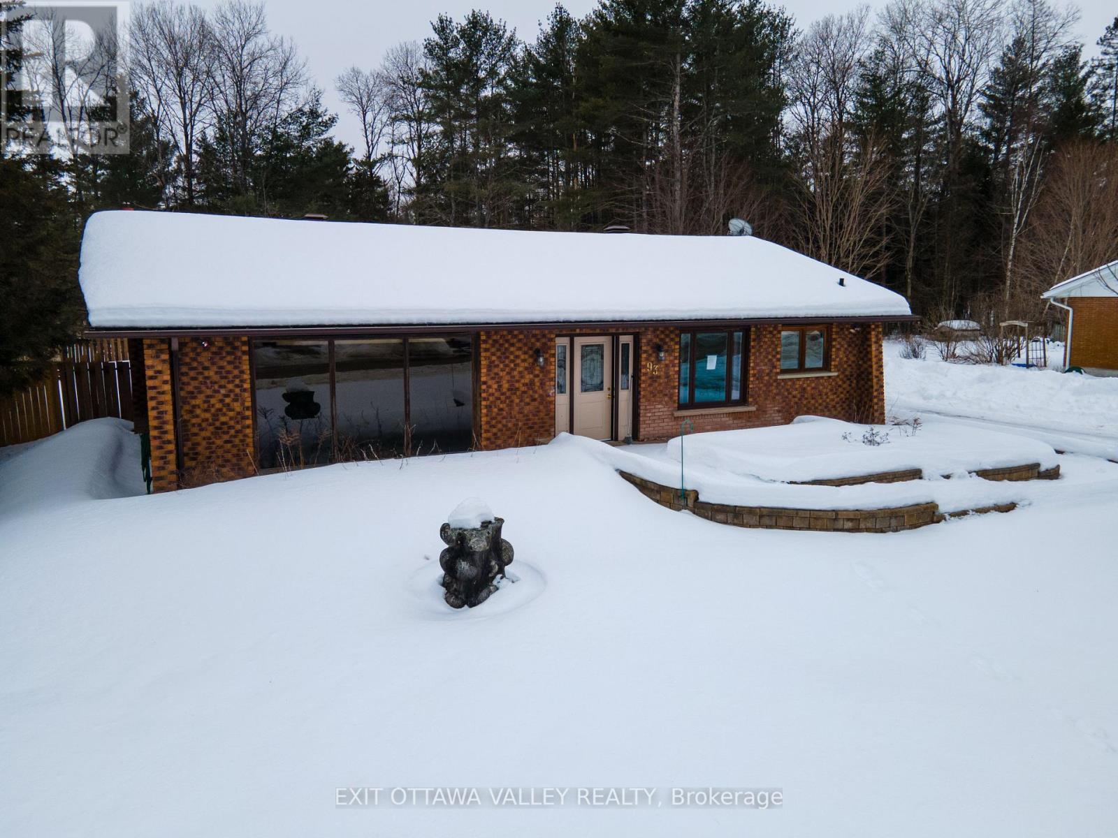 93 Pinewood Place, Deep River, Ontario  K0J 1P0 - Photo 41 - X11994470