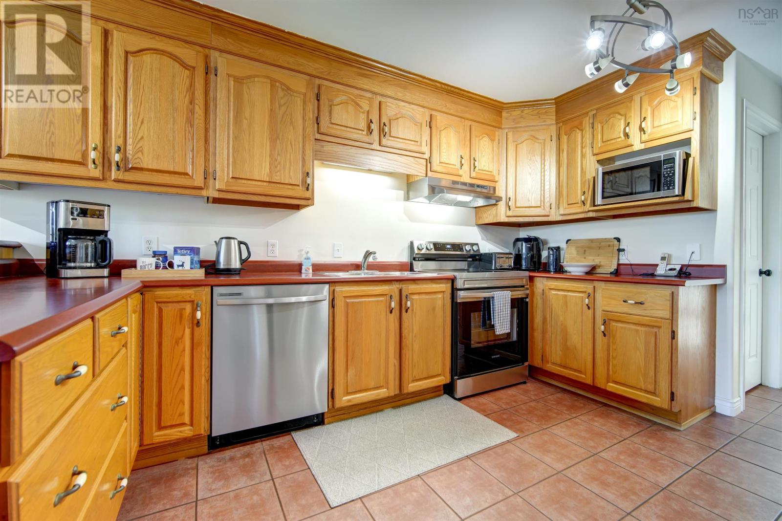 35 Prospect River Court, Hatchet Lake, Nova Scotia  B3T 1R8 - Photo 13 - 202503860