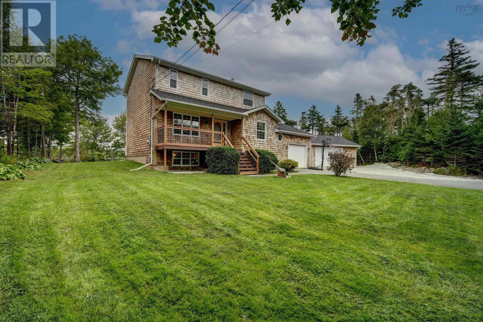 35 Prospect River Court, Hatchet Lake, Nova Scotia  B3T 1R8 - Photo 3 - 202503860