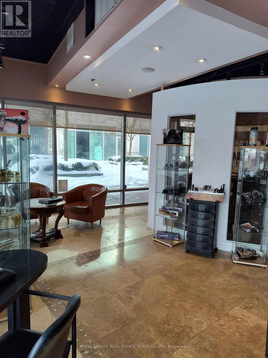 F - 12 Harrison Gardens Boulevard, Toronto (Willowdale East), Ontario  M2N 7K6 - Photo 10 - C11994699
