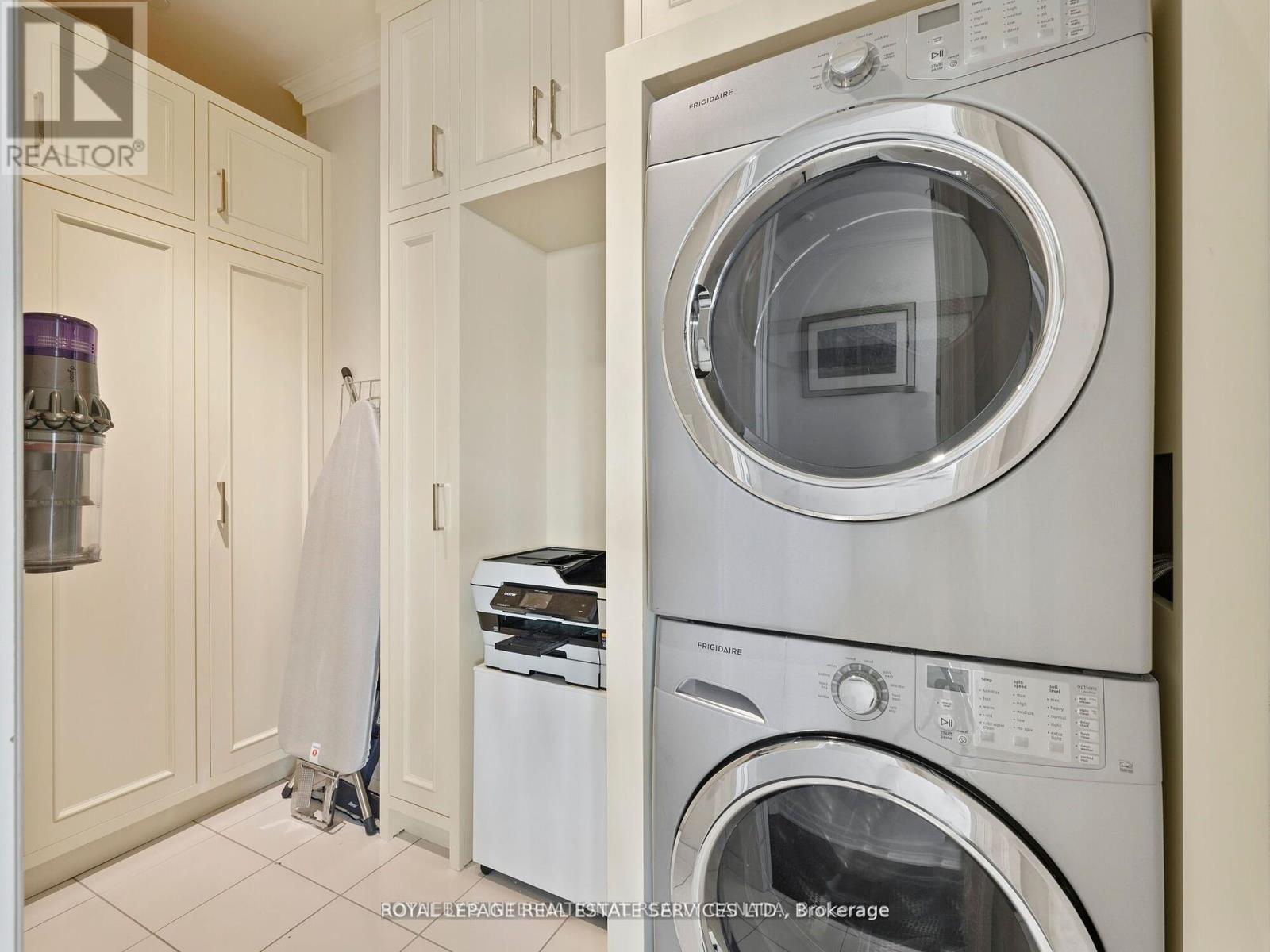 1001 - 30 Old Mill Road, Toronto (Kingsway South), Ontario  M8X 0A5 - Photo 24 - W11994743