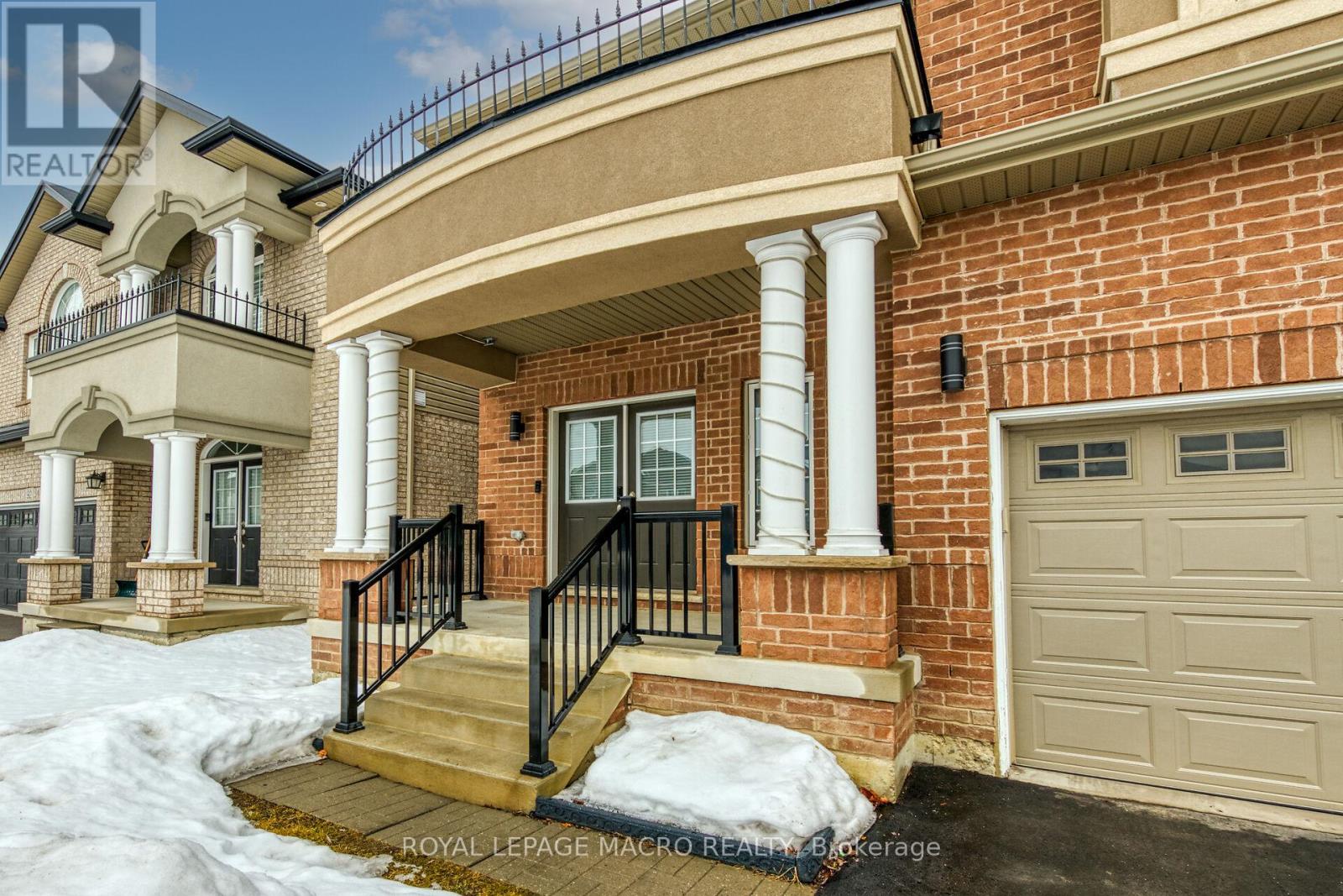 88 Bellroyal Crescent, Hamilton, Ontario  L8J 0G1 - Photo 4 - X11994747