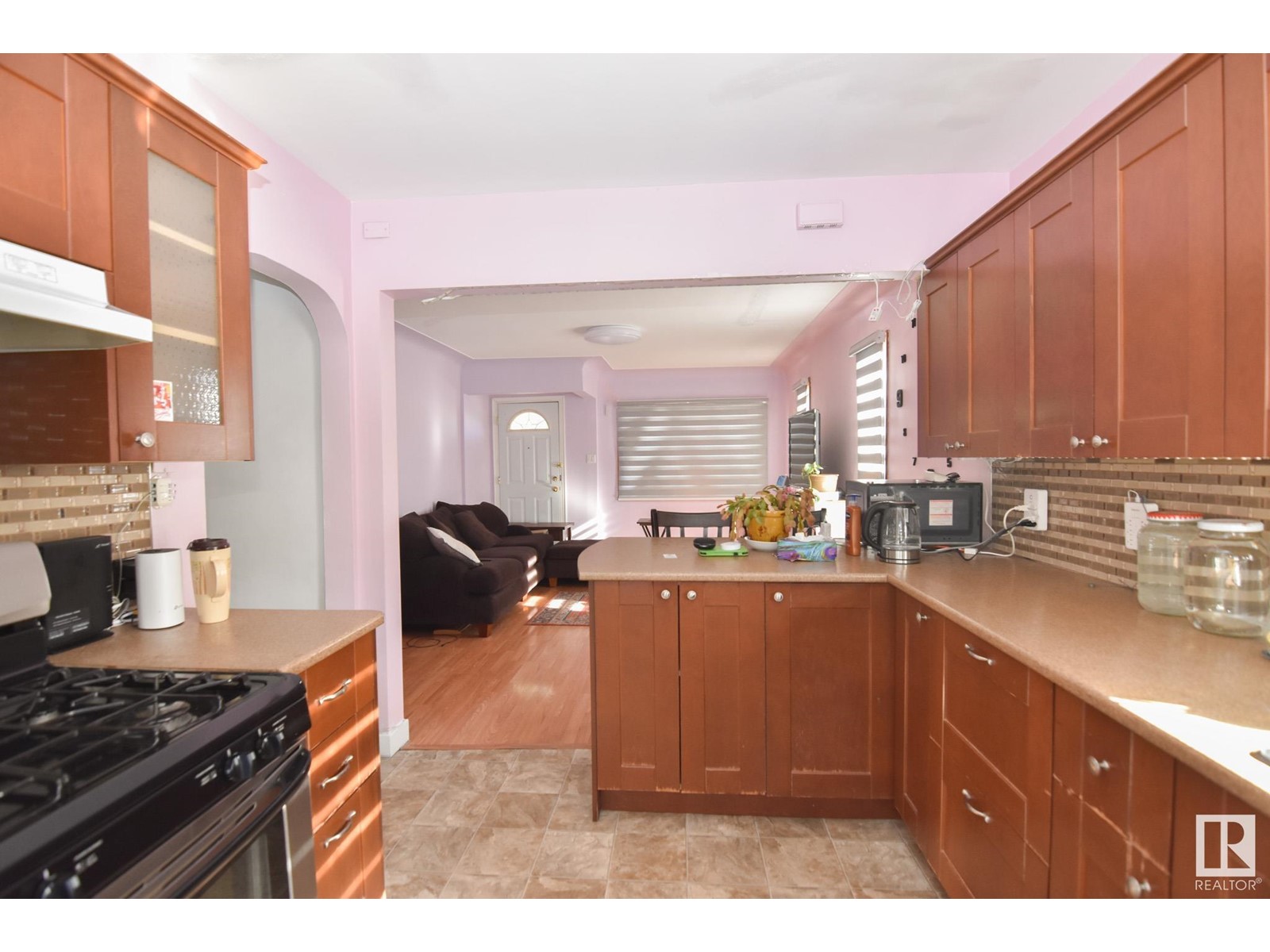 Property at 10810 106 ST NW image 4