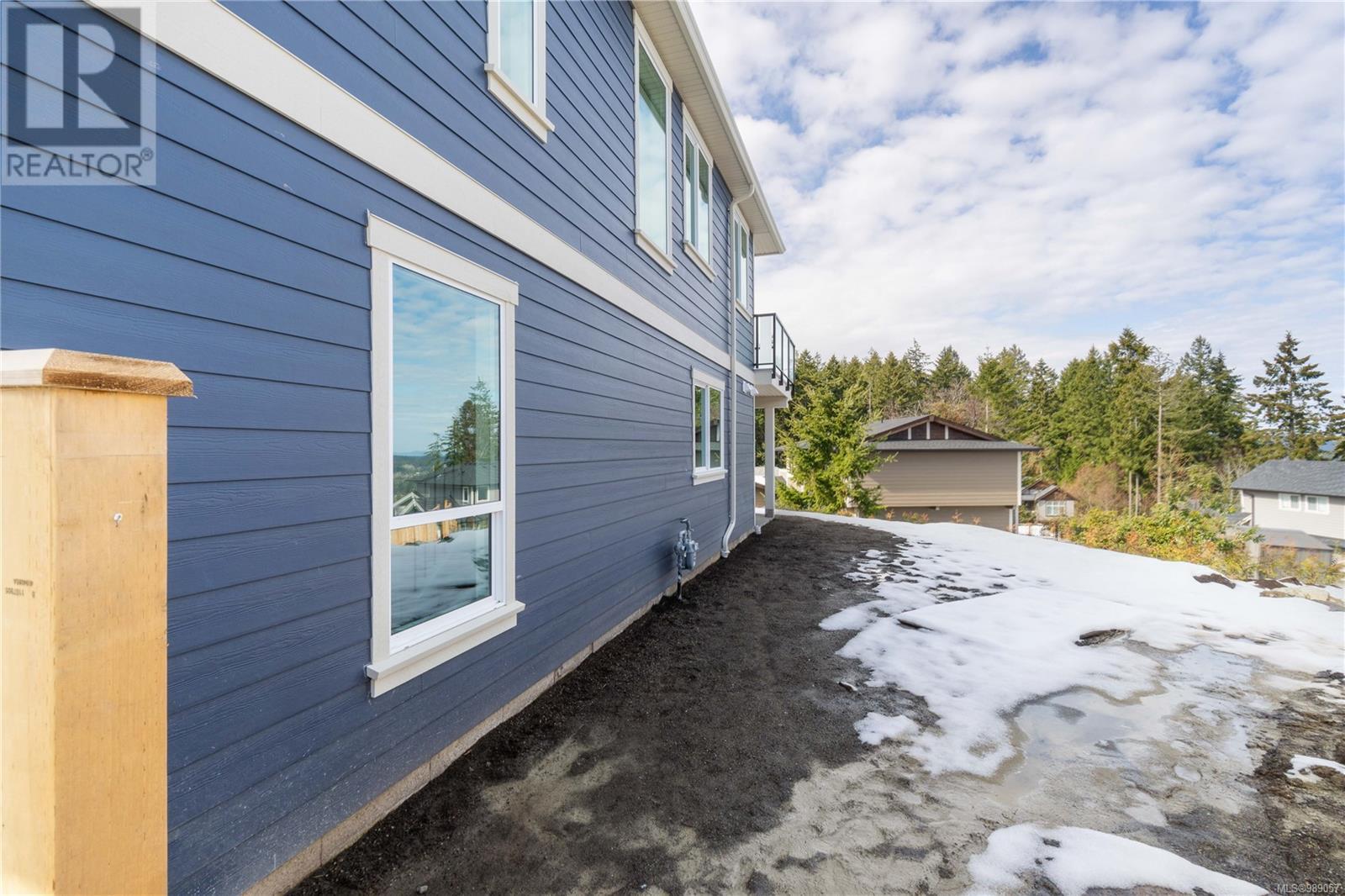 Property at 1348 Langara Dr image 4