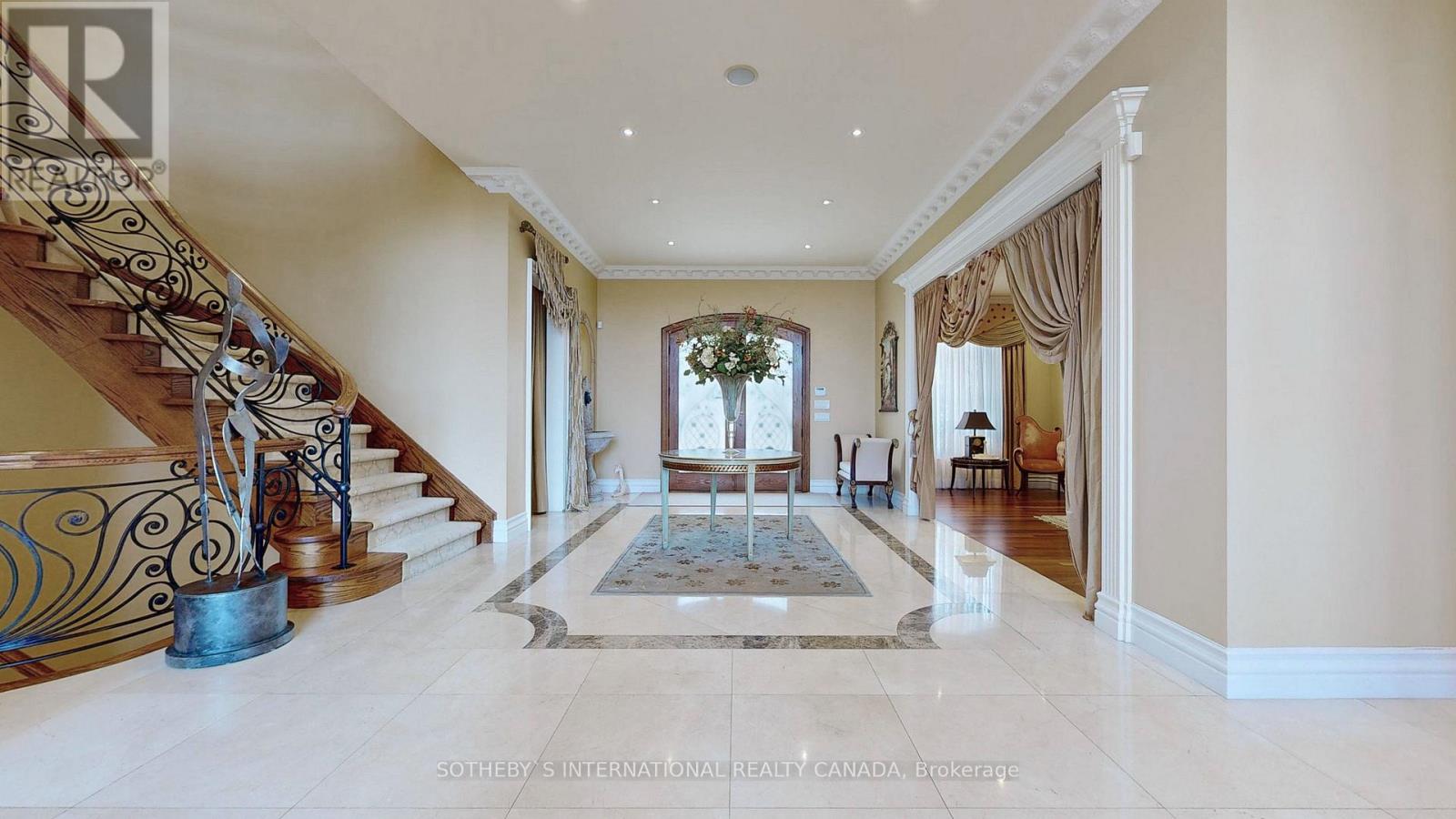 Property at 28 GLENORCHY ROAD image 3