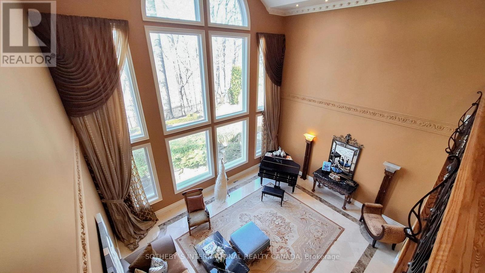 28 Glenorchy Road, Toronto, Ontario  M3C 2P9 - Photo 6 - C11994878