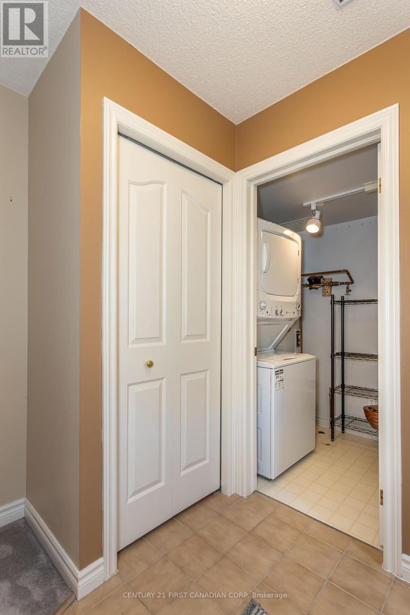 20 - 40 Ontario Street S, Lambton Shores (Grand Bend), Ontario  N0M 1T0 - Photo 12 - X11994963
