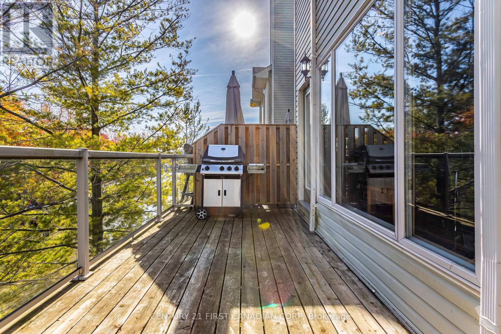 20 - 40 Ontario Street S, Lambton Shores (Grand Bend), Ontario  N0M 1T0 - Photo 34 - X11994963