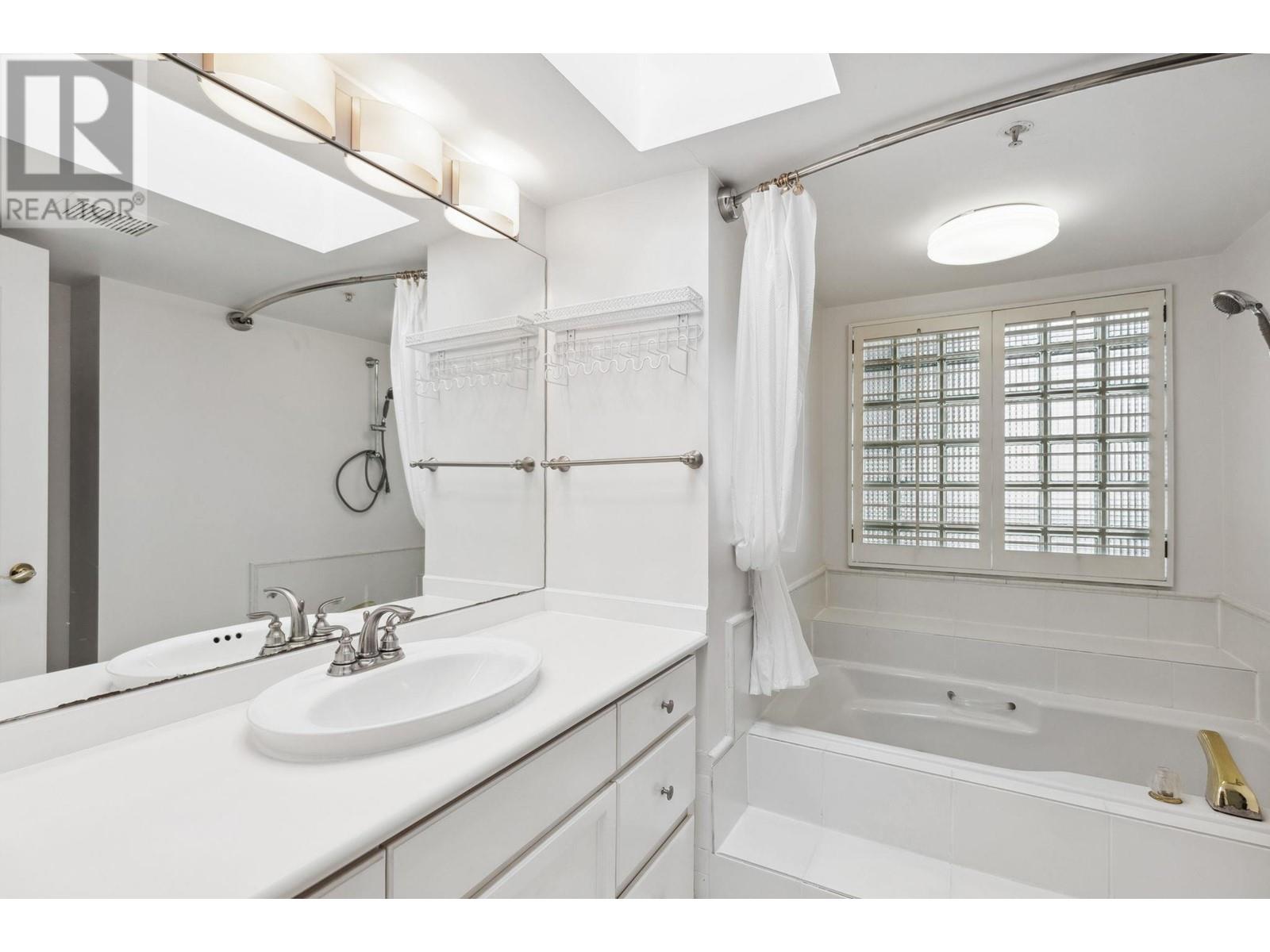 404 7680 S Columbia Street, Vancouver, British Columbia  V5X 4S8 - Photo 21 - R2970764