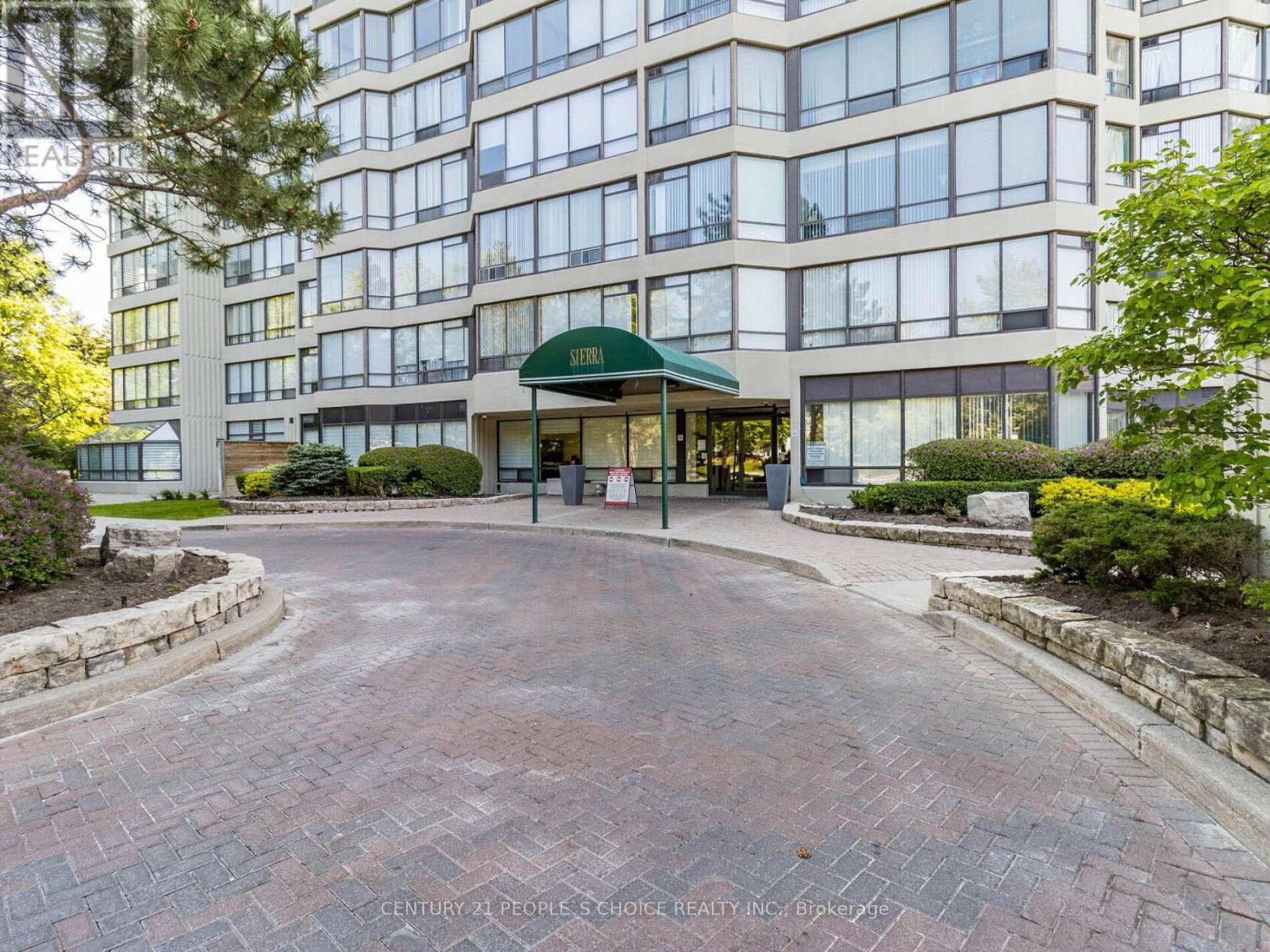 Property at 103 - 26 HANOVER ROAD image 3