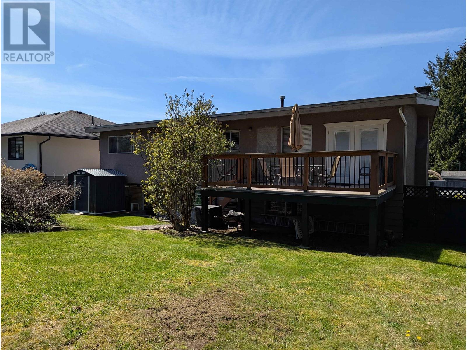 7193 Maureen Crescent, Burnaby, British Columbia  V5A 1H2 - Photo 3 - R2970111
