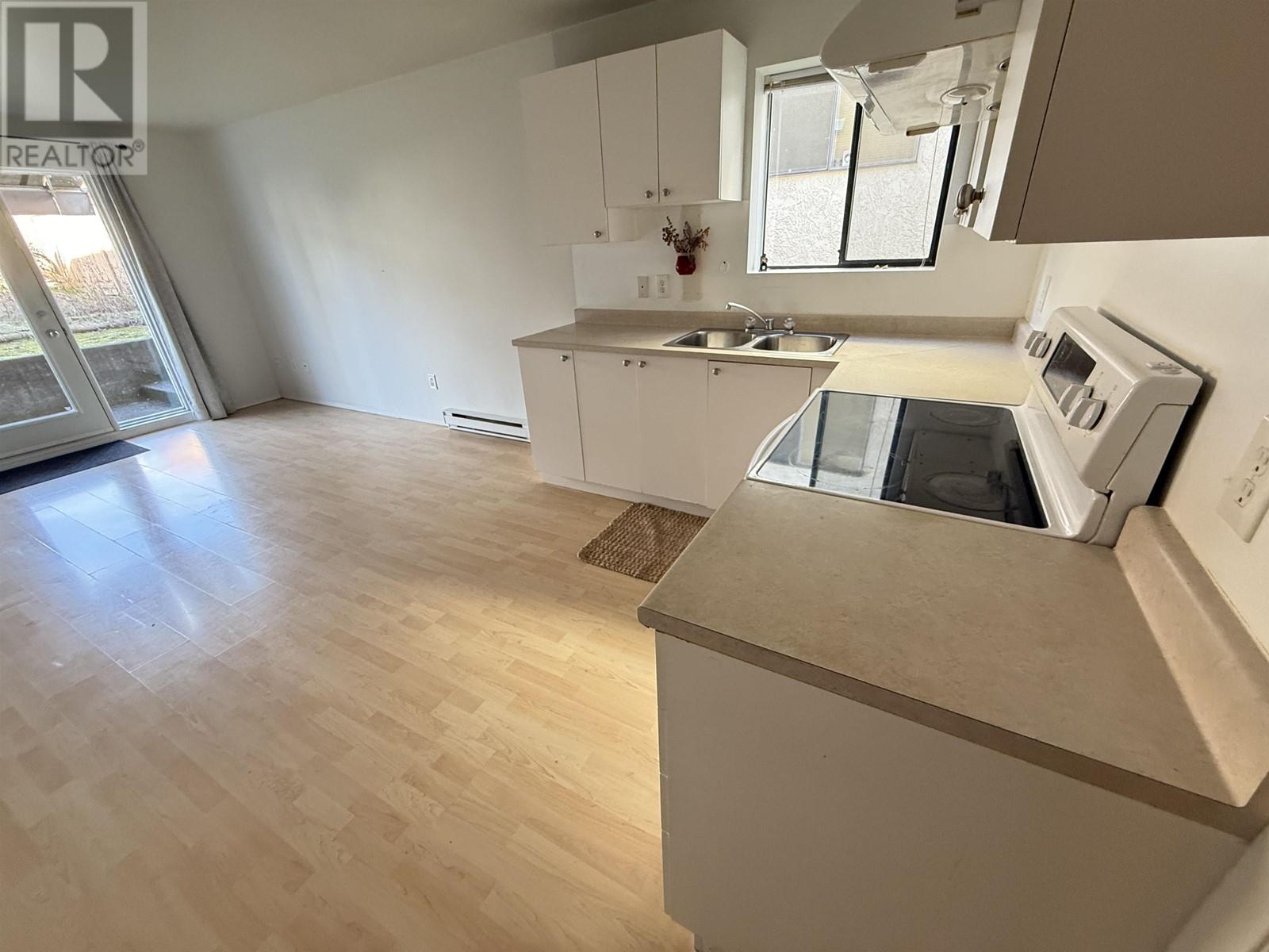 3185 Tahsis Avenue, Coquitlam, British Columbia  V3B 6A2 - Photo 20 - R2971359