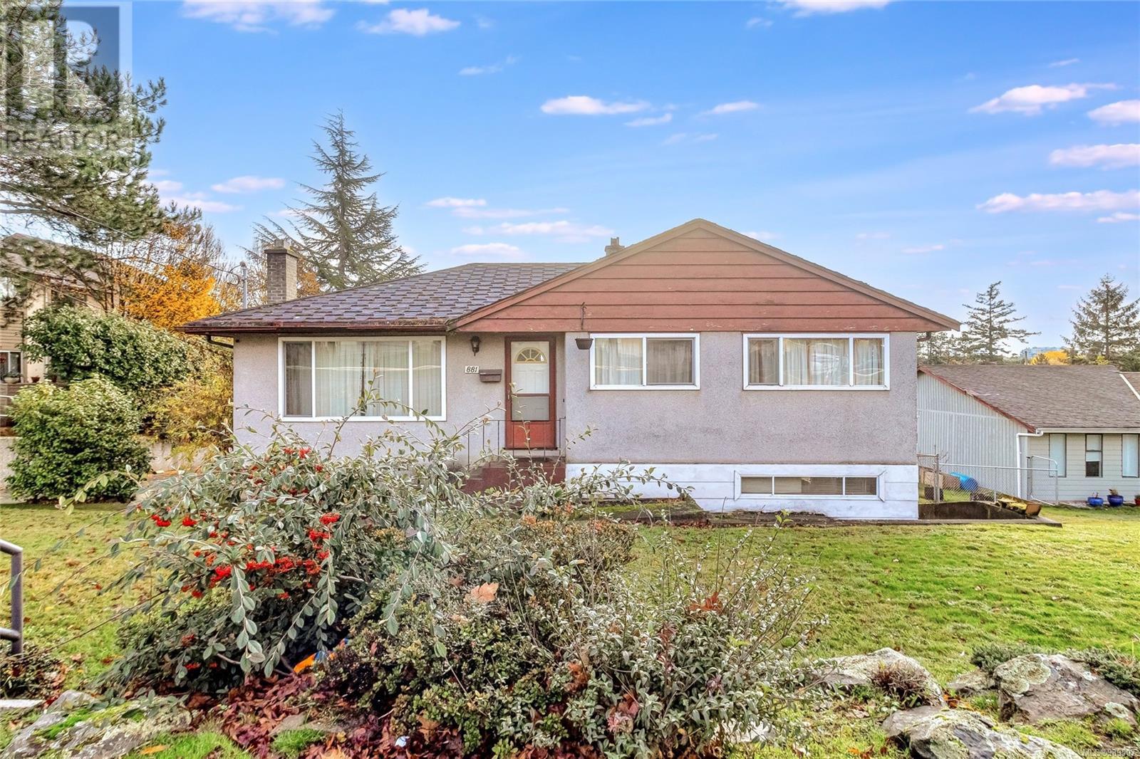 Property at 881 McKenzie Ave image 1