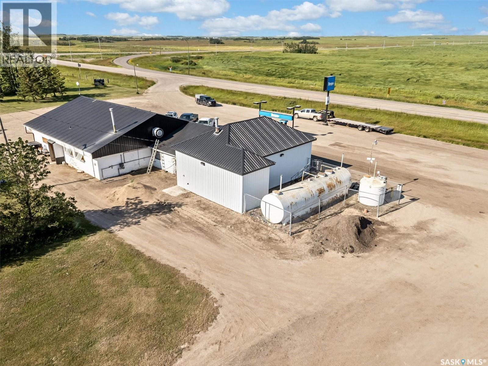 The Junction 2 & 5, Meacham, Saskatchewan  S0K 2V0 - Photo 4 - SK996853