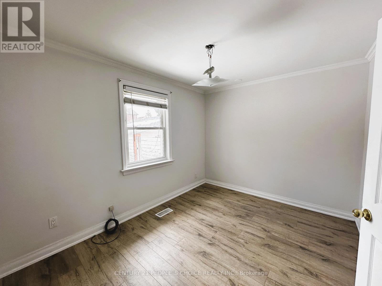 Main Floor - 353 Culford Road, Toronto, Ontario  M6L 2V8 - Photo 21 - W11958355