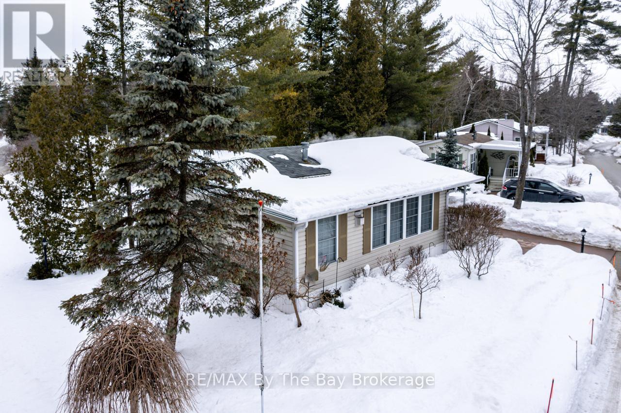 2 Topaz Street, Wasaga Beach, Ontario  L9Z 1X7 - Photo 24 - S11995135