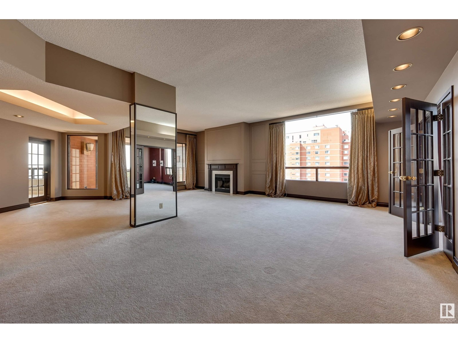 Property at #12A 10050 118 ST NW image 3