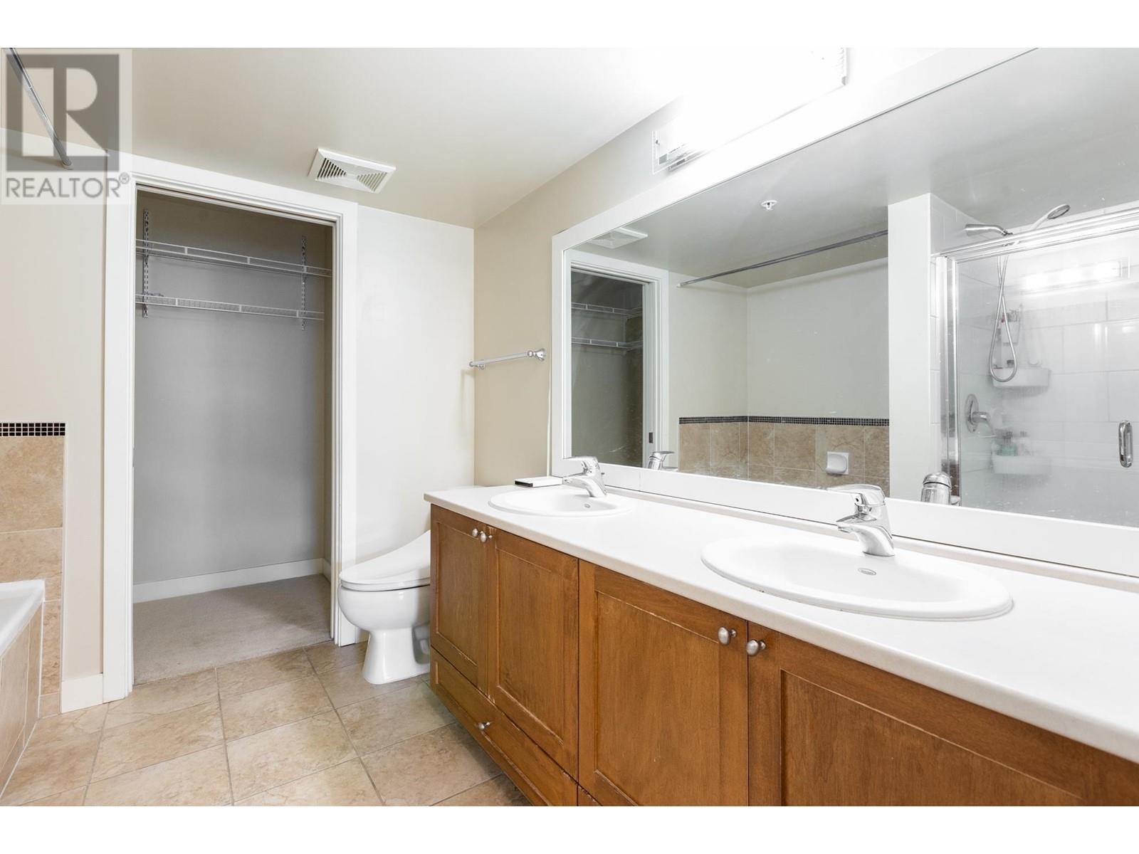 207 19673 Meadow Gardens Way, Pitt Meadows, British Columbia  V3Y 0A1 - Photo 21 - R2970860
