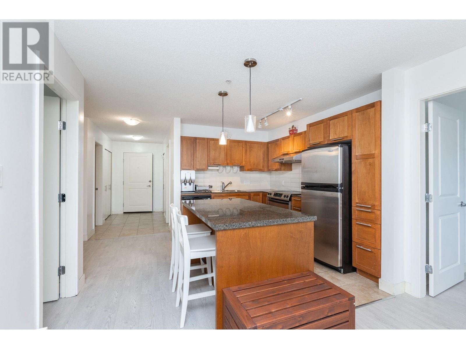 207 19673 Meadow Gardens Way, Pitt Meadows, British Columbia  V3Y 0A1 - Photo 12 - R2970860