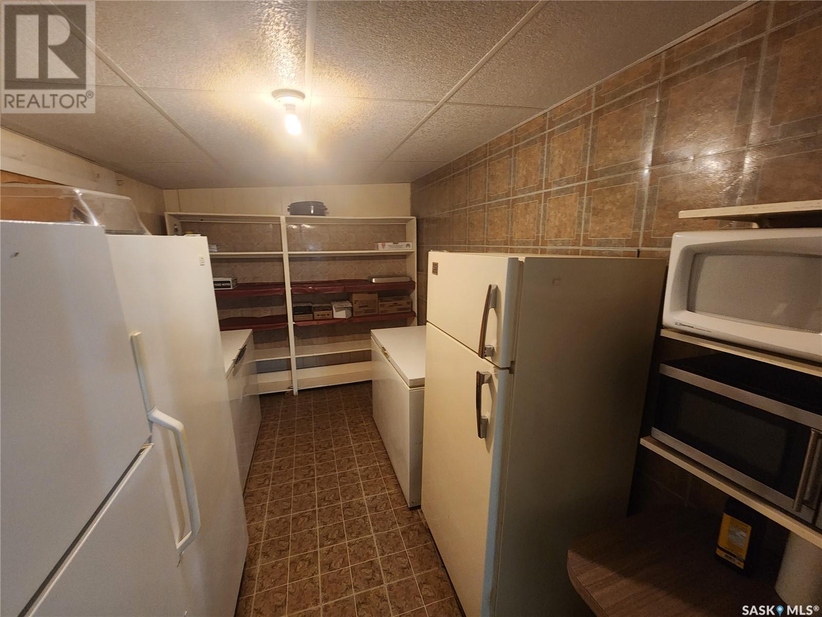 96 Alberta Street, Eyebrow, Saskatchewan  S0H 0C8 - Photo 32 - SK996614