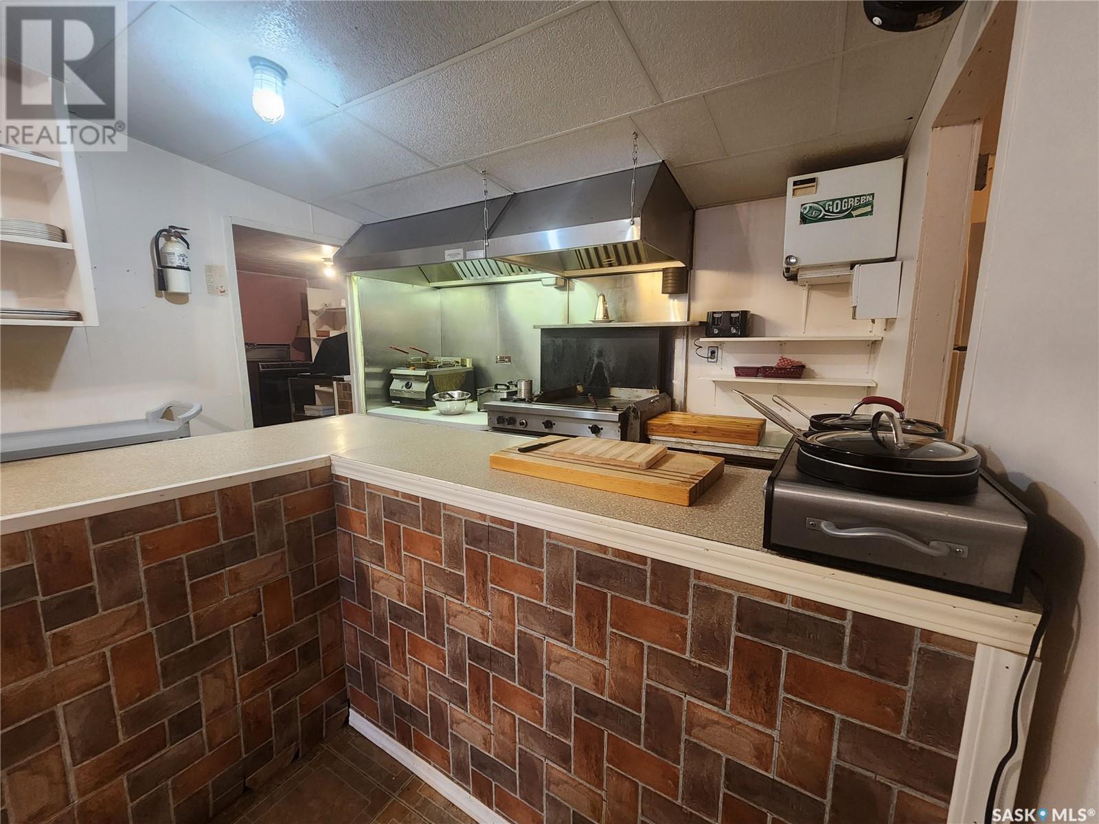 96 Alberta Street, Eyebrow, Saskatchewan  S0H 0C8 - Photo 34 - SK996614