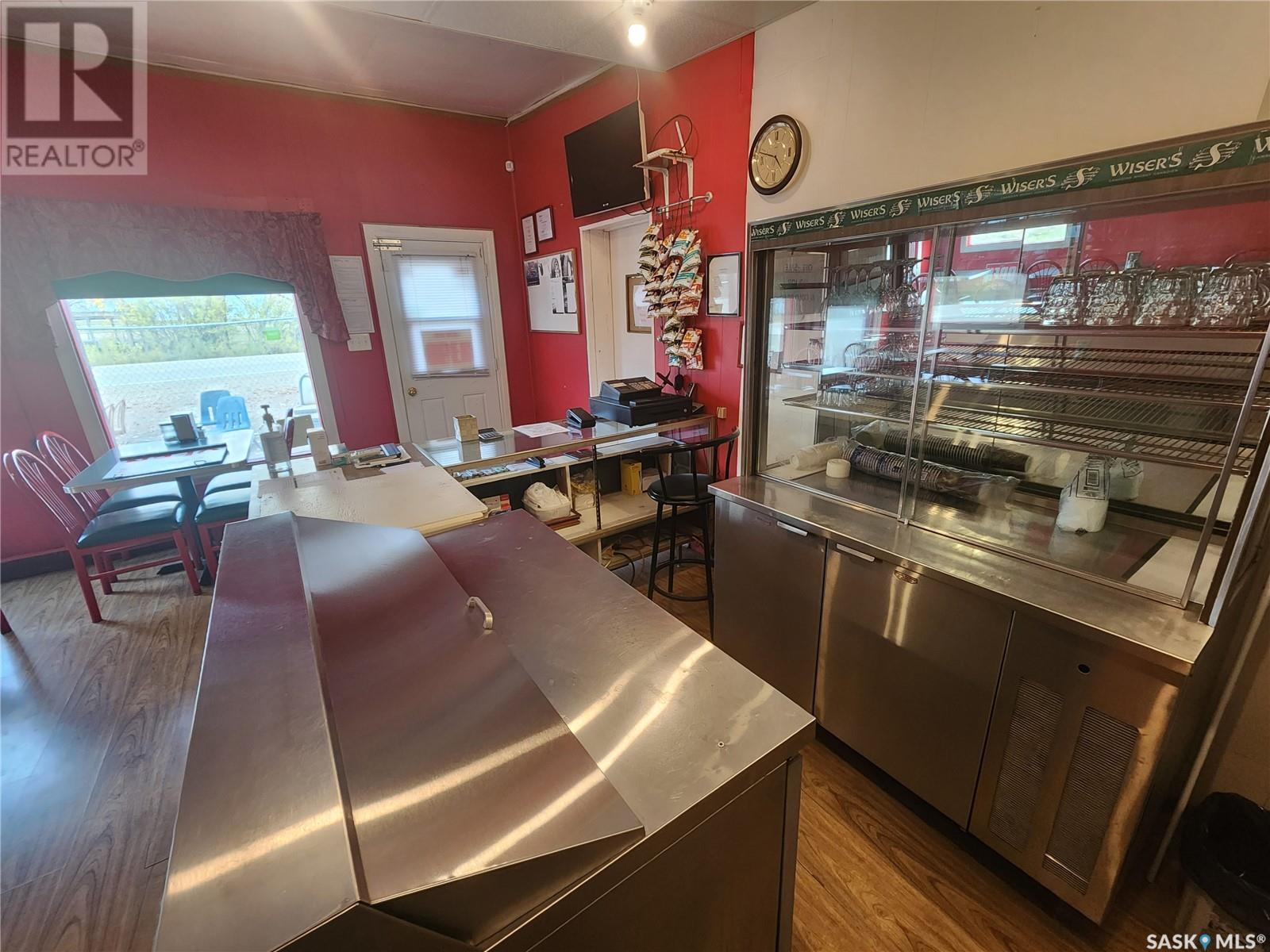 96 Alberta Street, Eyebrow, Saskatchewan  S0H 0C8 - Photo 38 - SK996614