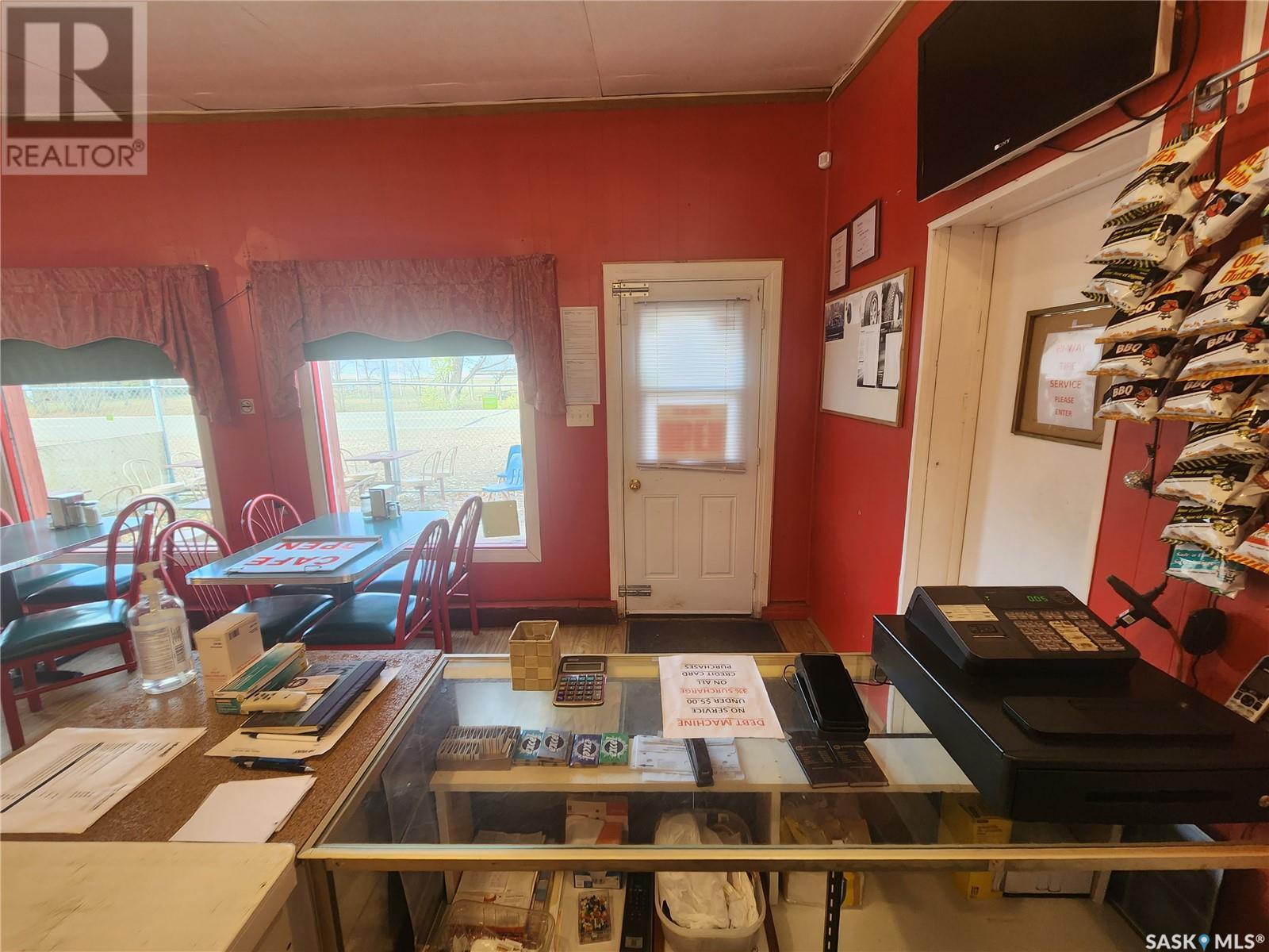96 Alberta Street, Eyebrow, Saskatchewan  S0H 0C8 - Photo 42 - SK996614