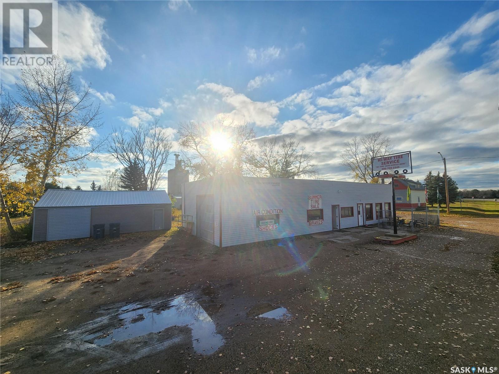 96 Alberta Street, Eyebrow, Saskatchewan  S0H 0C8 - Photo 5 - SK996614