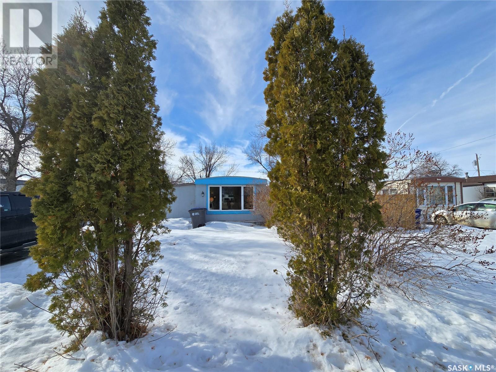 106 Larch Street, Caronport, Saskatchewan  S0H 0S0 - Photo 30 - SK996582