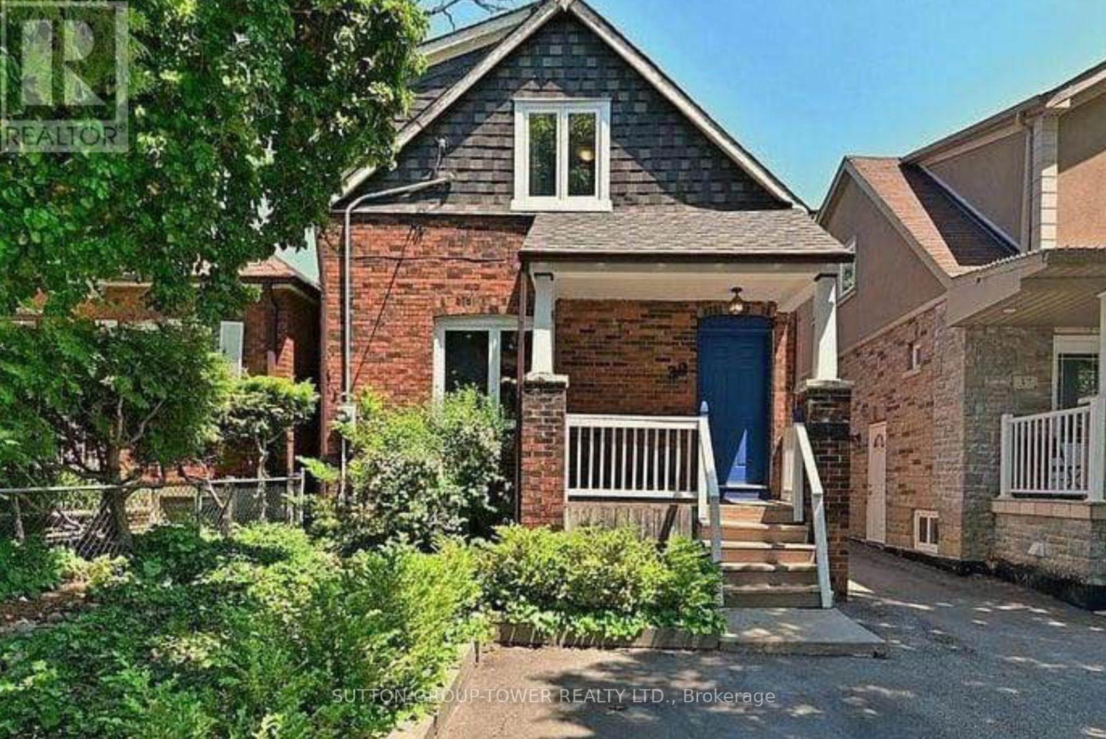 39 BRANSTONE ROAD, Toronto, Ontario