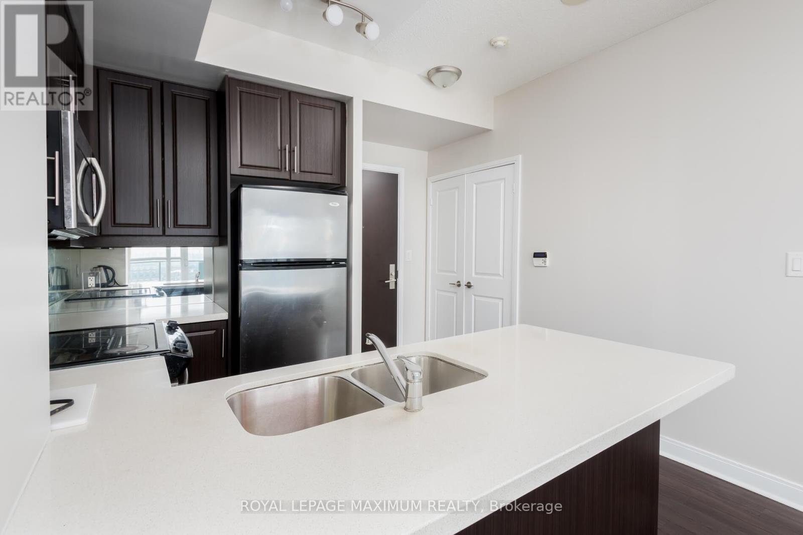 3801 - 60 Absolute Avenue S, Mississauga, Ontario  L4Z 0A9 - Photo 10 - W11991824